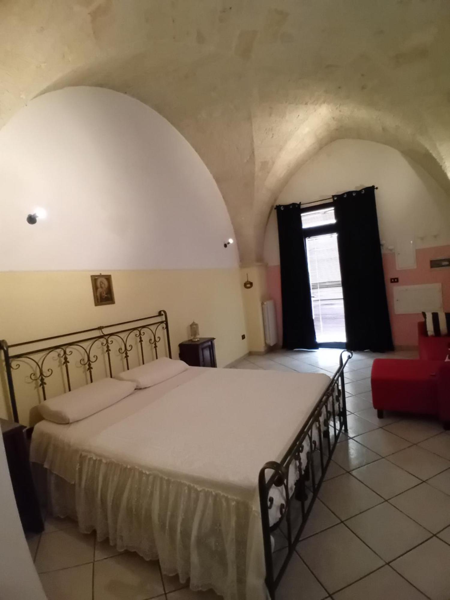 Centro Storico Apartment Brindisi Bagian luar foto