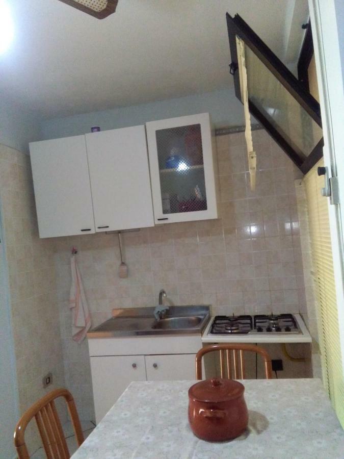 Centro Storico Apartment Brindisi Bagian luar foto
